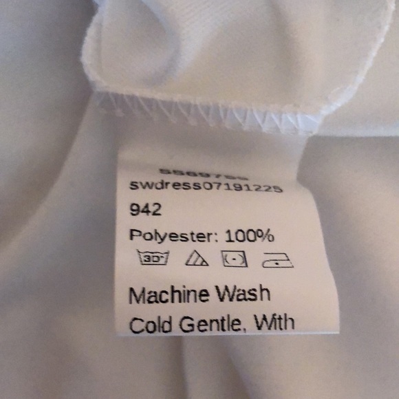 Beautiful White “SHEIN” Casual Dress - Picture 10 of 12